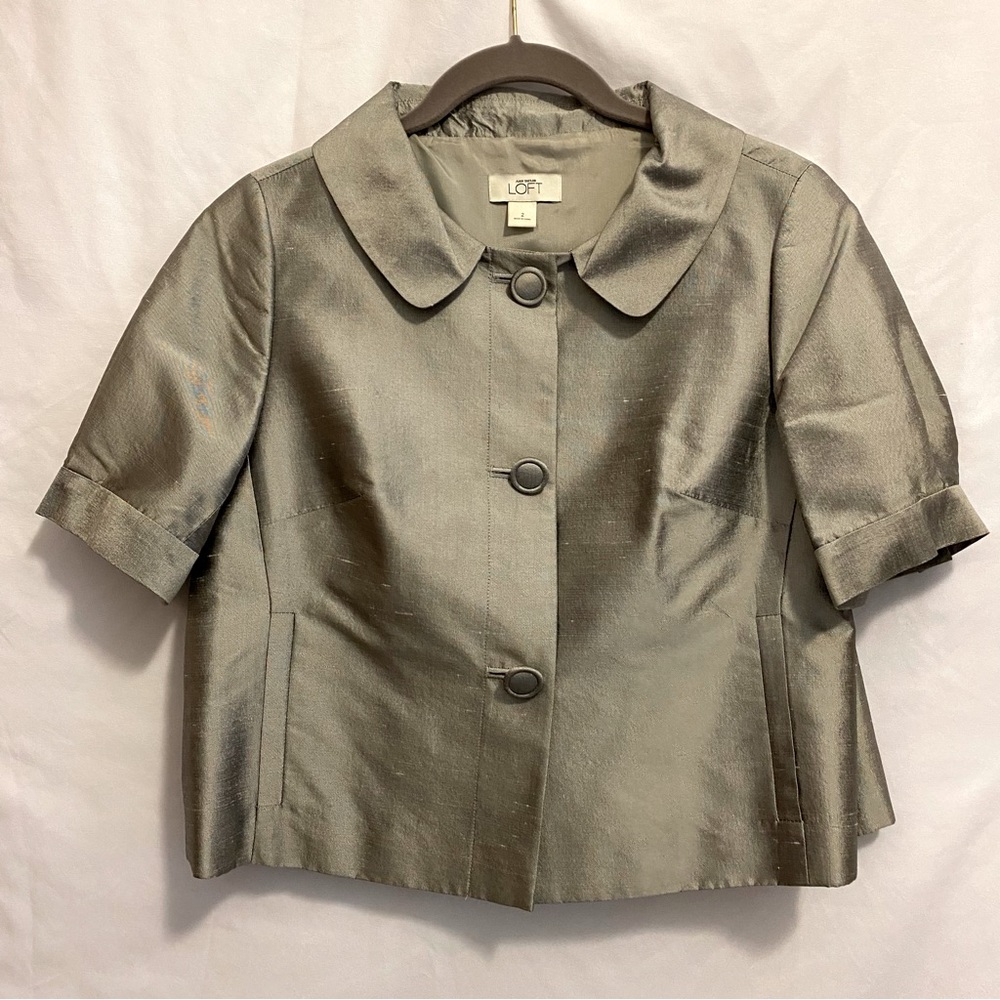 Ann Taylor LOFT Silver short sleeve cropped Jacket Sz 2